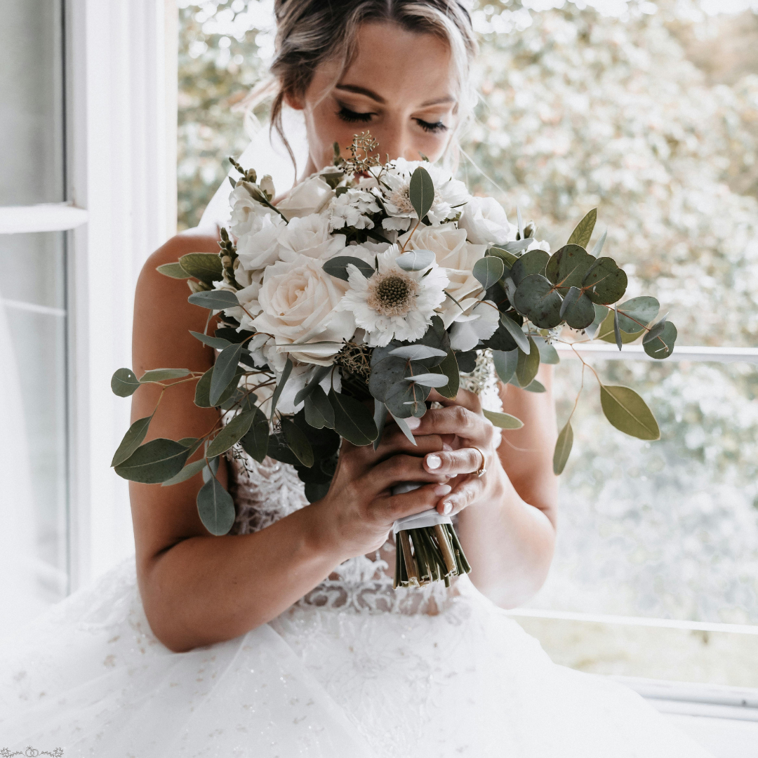 The True Meaning and Importance of the Bridal Bouquet 5 The True Meaning and Importance of the Bridal Bouquet 5