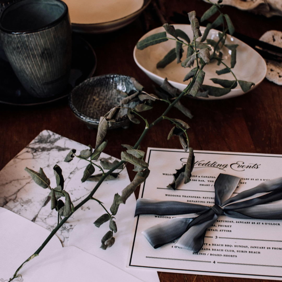 The First Impression: How to Choose the Perfect Wedding Invitations 7