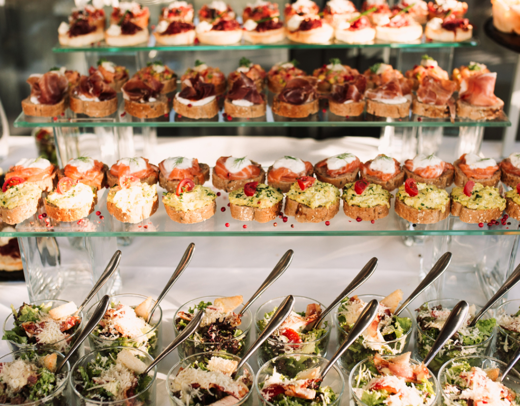 VNV Events: 20 Essential Questions to Ask a Wedding Caterer (Plus a Smart Tasting Strategy)-imagen 2