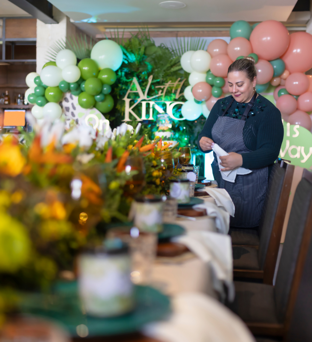 vnv events: Wedding decor ideas in Florida – “young smiling florist showing white floral decor to event manager with clipboard in event hall”-1 vnv events: Wedding decor ideas in Florida - "young smiling florist showing white floral decor to event manager with clipboard in event hall"-1